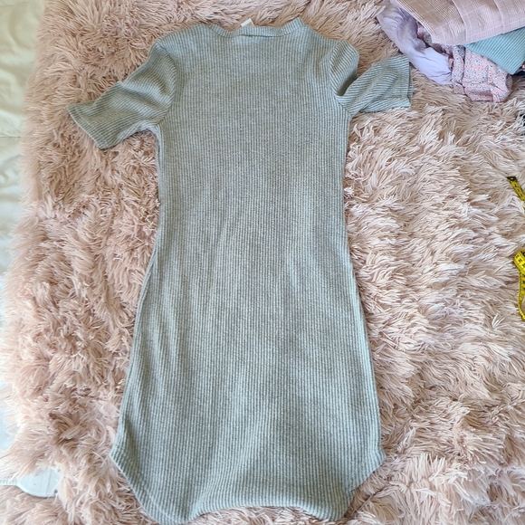 L Grey Ribbed Bodycon Dress Revamped - Picture 5 of 8